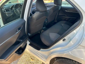 Toyota Camry 2.5i HYBRID, снимка 16