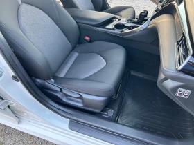 Toyota Camry 2.5i HYBRID, снимка 14