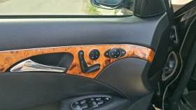 Mercedes-Benz E 320, снимка 10