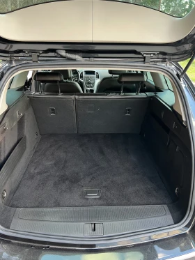Opel Astra Sports Tourer 88хиляди километра!, снимка 15