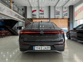 Toyota Crown 2.5 4WD HYBRID, снимка 4
