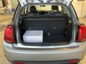 Mini Cooper SE Classic Trim, снимка 7