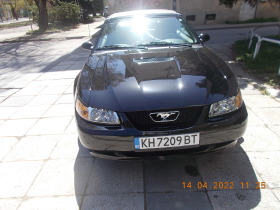 Ford Mustang, снимка 1 - Автомобили и джипове - 45913051