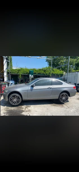 BMW 330 E92 - 555 € / 1085.49 лв. - 54470458 2