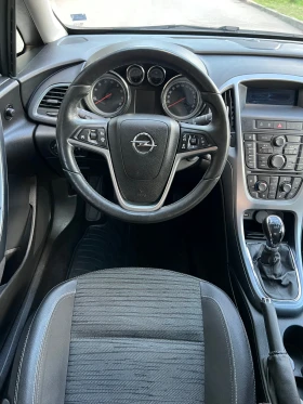 Opel Astra Sports Tourer 88хиляди километра! - 6200 € / 12126.15 лв. - 51380249 10