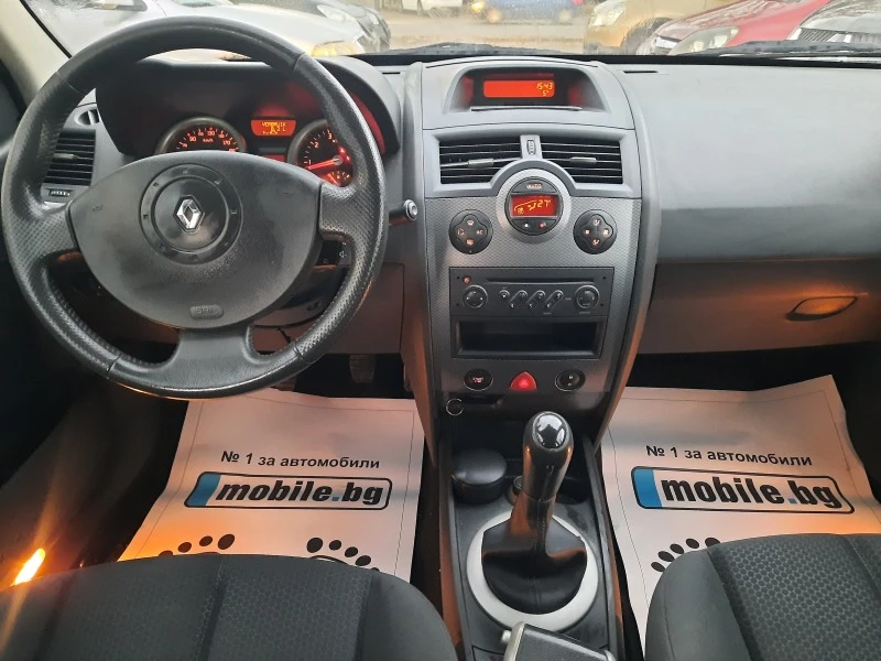 Renault Megane 1.6 Бензин КЛИМАТРОН, снимка 9 - Автомобили и джипове - 43078224