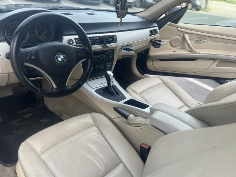 BMW 320 Xdrive, снимка 12 - Автомобили и джипове - 47079882