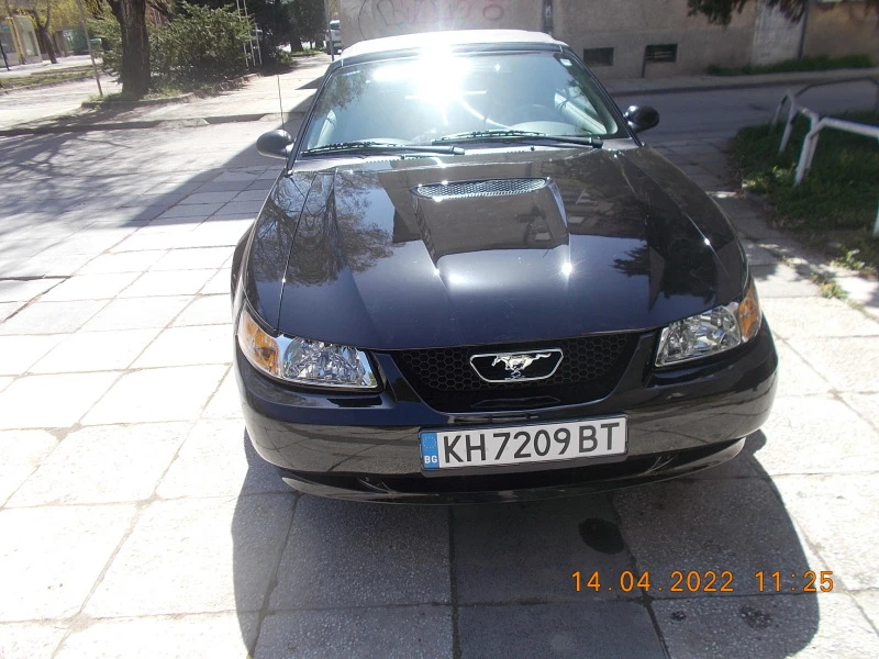 Ford Mustang, снимка 1 - Автомобили и джипове - 47235481