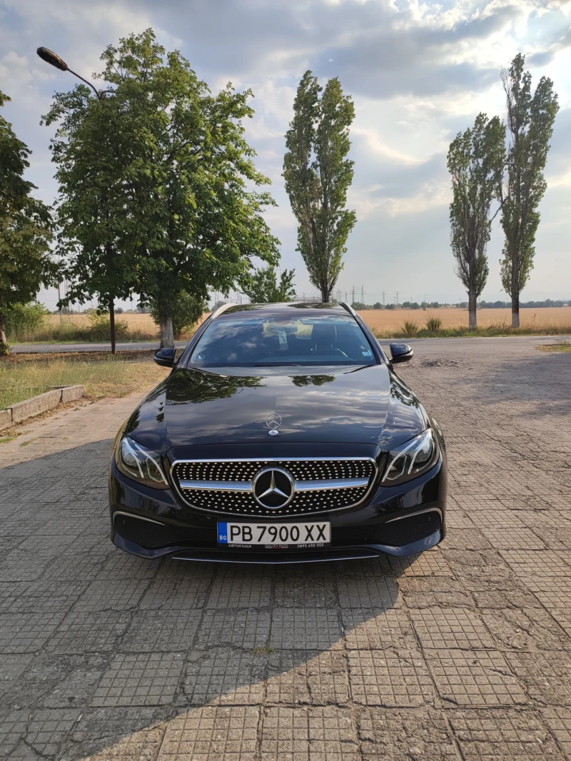 Mercedes-Benz E 220 9G TRONIC NAVI AMBIENT BURMESTER, снимка 3 - Автомобили и джипове - 47074600