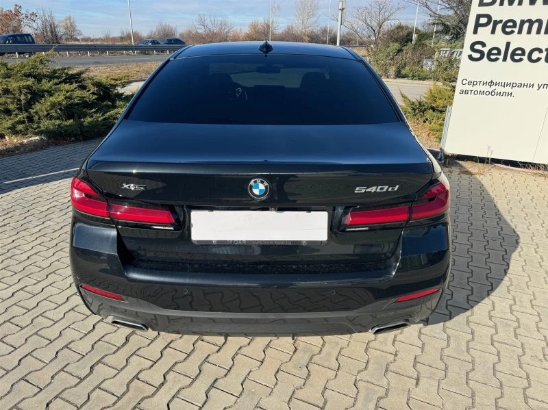 BMW 540 xDrive Sedan, снимка 9 - Автомобили и джипове - 48155842