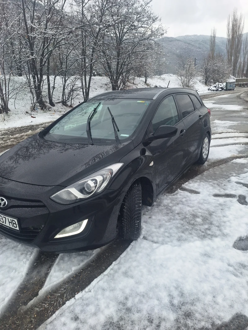 Hyundai I30 1.4 16V, снимка 2 - Автомобили и джипове - 48287783