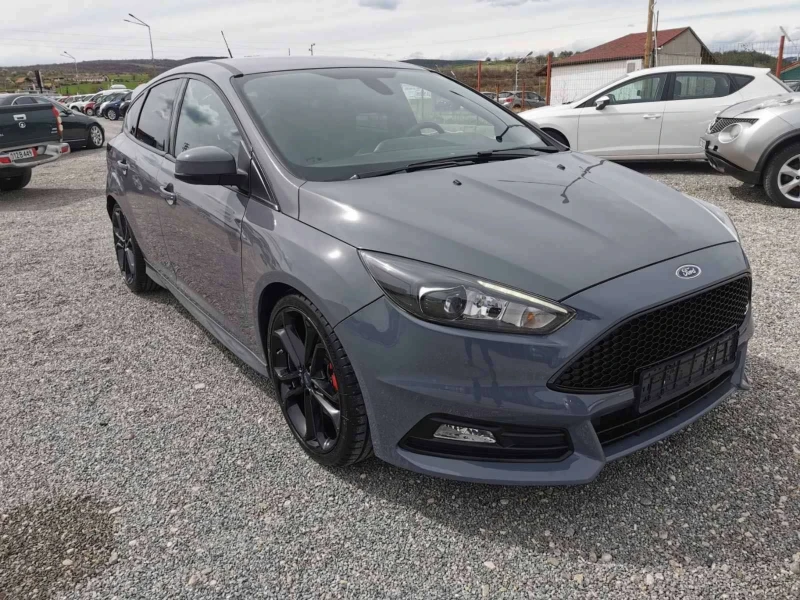 Ford Focus 2.0 ST TURBO , снимка 3 - Автомобили и джипове - 48474803