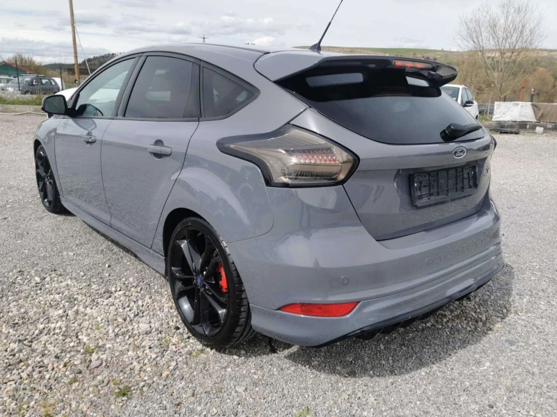 Ford Focus 2.0 ST TURBO , снимка 6 - Автомобили и джипове - 48474803