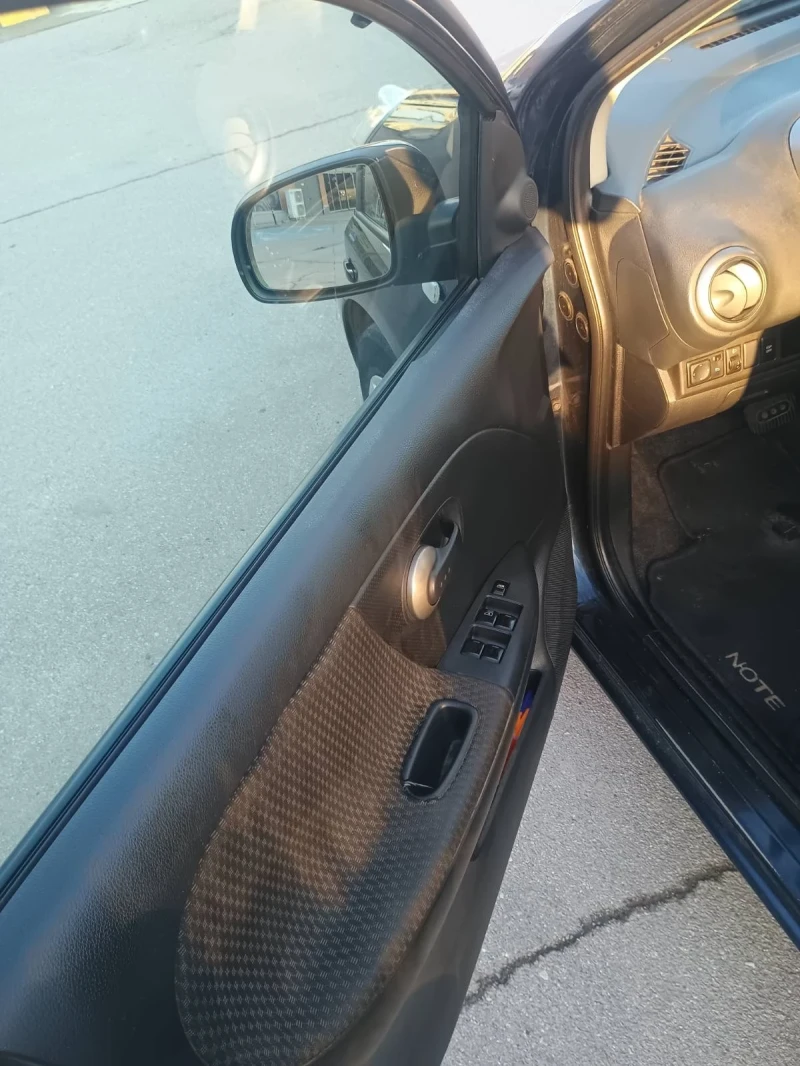 Nissan Note, снимка 8 - Автомобили и джипове - 49076996