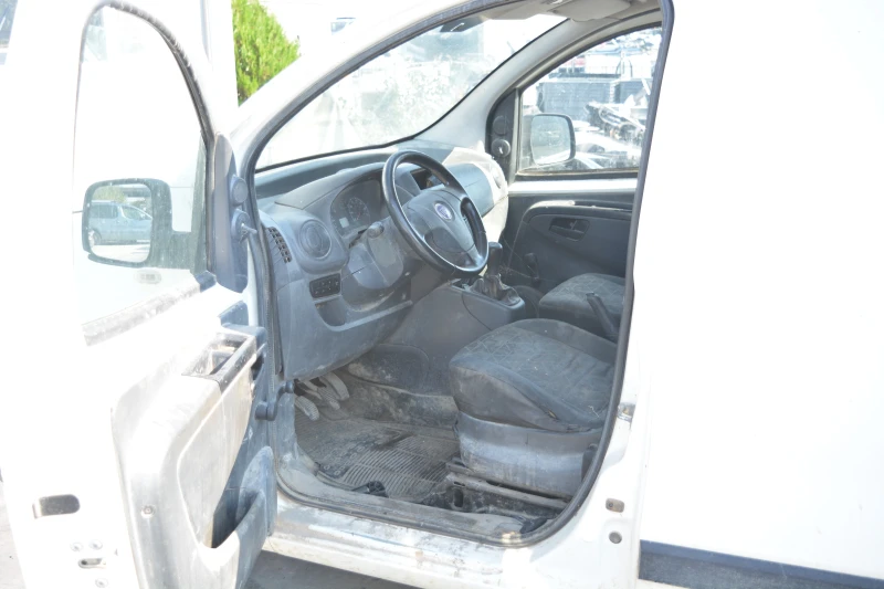 Fiat Fiorino 1.3 Multijet, снимка 5 - Автомобили и джипове - 51293191