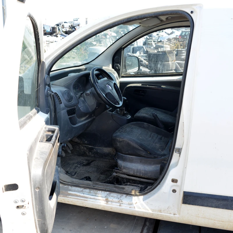 Fiat Fiorino 1.3 Multijet, снимка 6 - Автомобили и джипове - 51293191