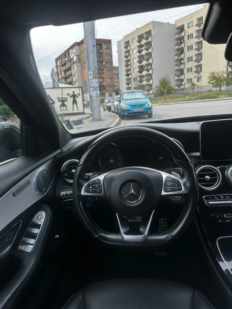 Mercedes-Benz C 220, снимка 10 - Автомобили и джипове - 52655355