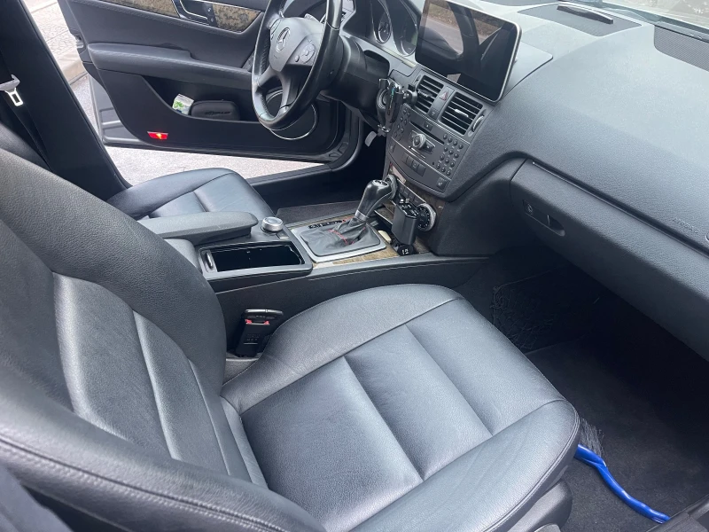 Mercedes-Benz C 350 350 cdi , снимка 10 - Автомобили и джипове - 52381044