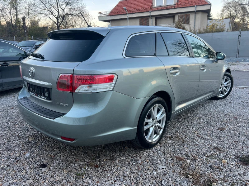 Toyota Avensis 1.8-NAVI FULL, снимка 4 - Автомобили и джипове - 52415344