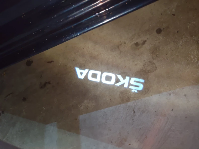 Skoda Superb L&K/4x4/MATRIX, снимка 8 - Автомобили и джипове - 52534174