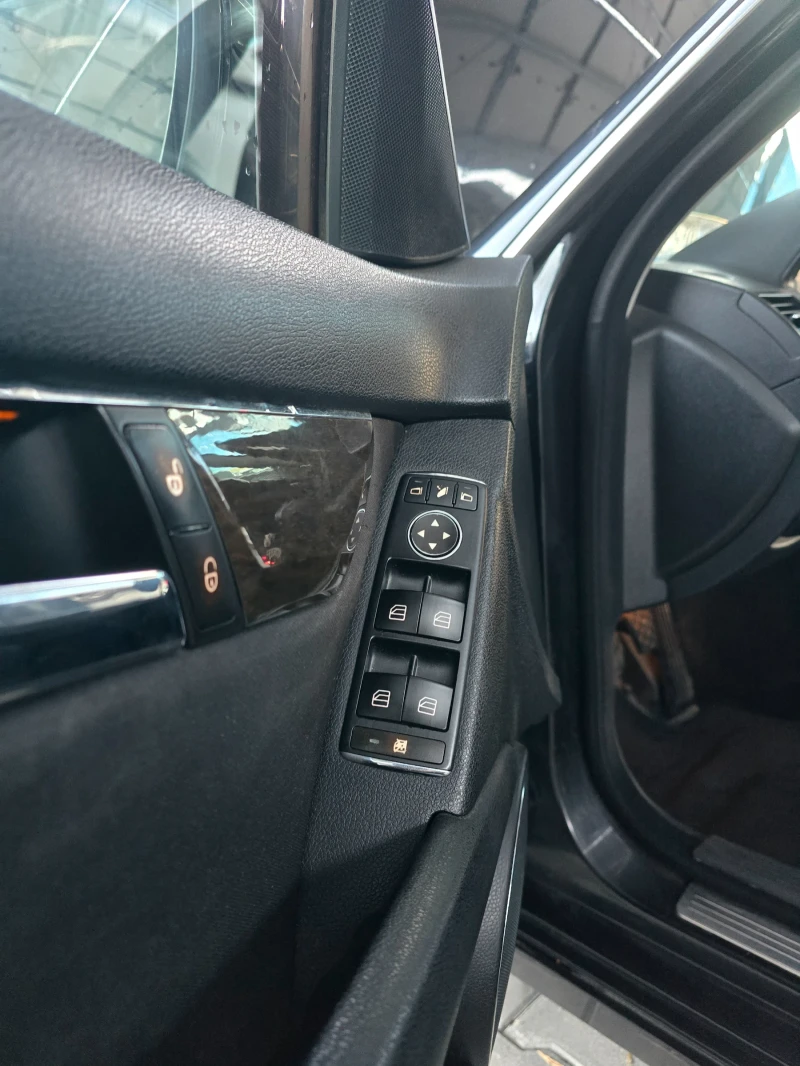 Mercedes-Benz C 200 Elegance 2.0 CDI, снимка 6 - Автомобили и джипове - 52618106