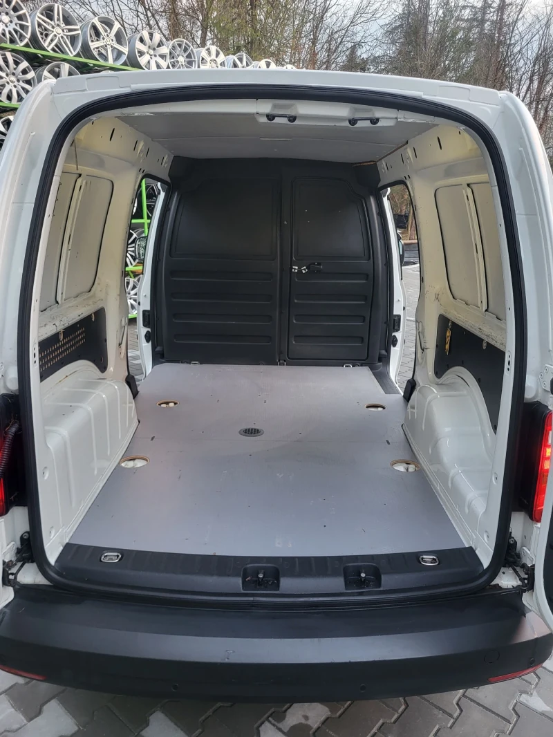 VW Caddy 2.0 TDI 102 к.с Maxi , снимка 15 - Автомобили и джипове - 52921686