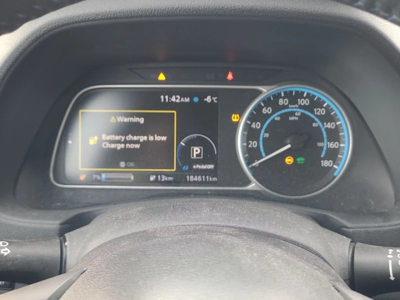 Nissan Leaf  SV С РЕГИСТРАЦИЯ & АВТО КРЕДИТ, снимка 10 - Автомобили и джипове - 53263000