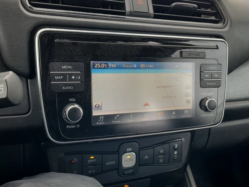 Nissan Leaf  SV С РЕГИСТРАЦИЯ & АВТО КРЕДИТ, снимка 11 - Автомобили и джипове - 53263000