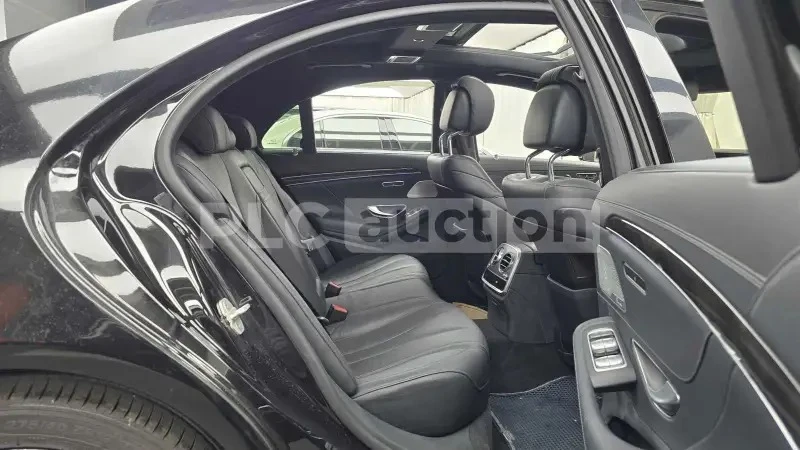 Mercedes-Benz S 350 4MATIC/ДИСТРОНИК/ОБДУХВАНЕ/ПАНОРАМА/BURMESTER/360, снимка 10 - Автомобили и джипове - 55000111
