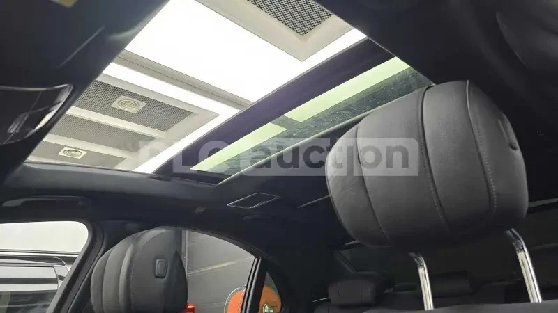 Mercedes-Benz S 350 4MATIC/ДИСТРОНИК/ОБДУХВАНЕ/ПАНОРАМА/BURMESTER/360, снимка 15 - Автомобили и джипове - 55000111