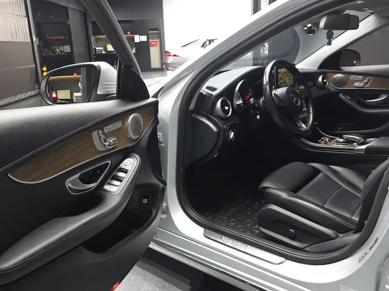 Mercedes-Benz C 200 D EXCLUSIVE, снимка 10 - Автомобили и джипове - 55110506