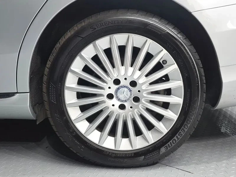 Mercedes-Benz C 200 D EXCLUSIVE, снимка 5 - Автомобили и джипове - 55110506