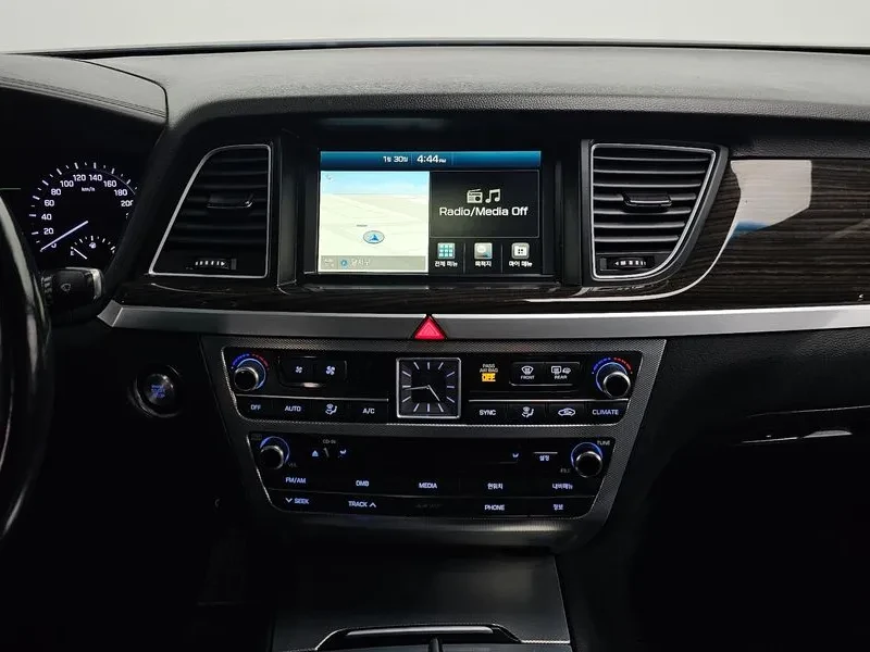 Genesis G80 3.3/AWD/�������/���������/KEYLESS | Mobile.bg � ����������� 14