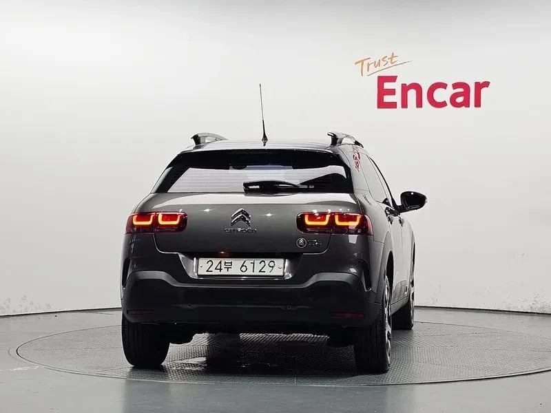 Citroen C4 Cactus, снимка 4 - Автомобили и джипове - 56687948