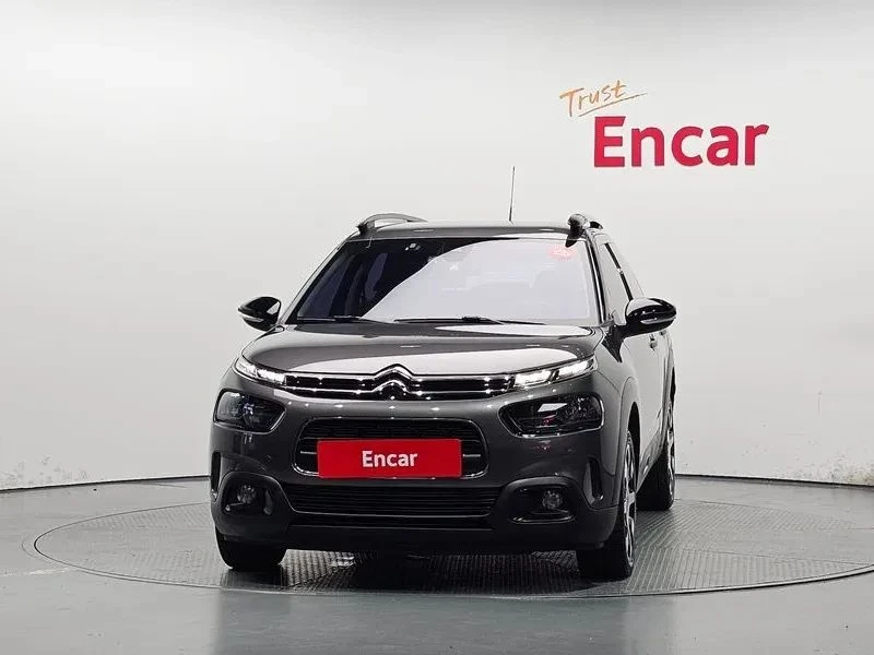 Citroen C4 Cactus, снимка 3 - Автомобили и джипове - 56687948