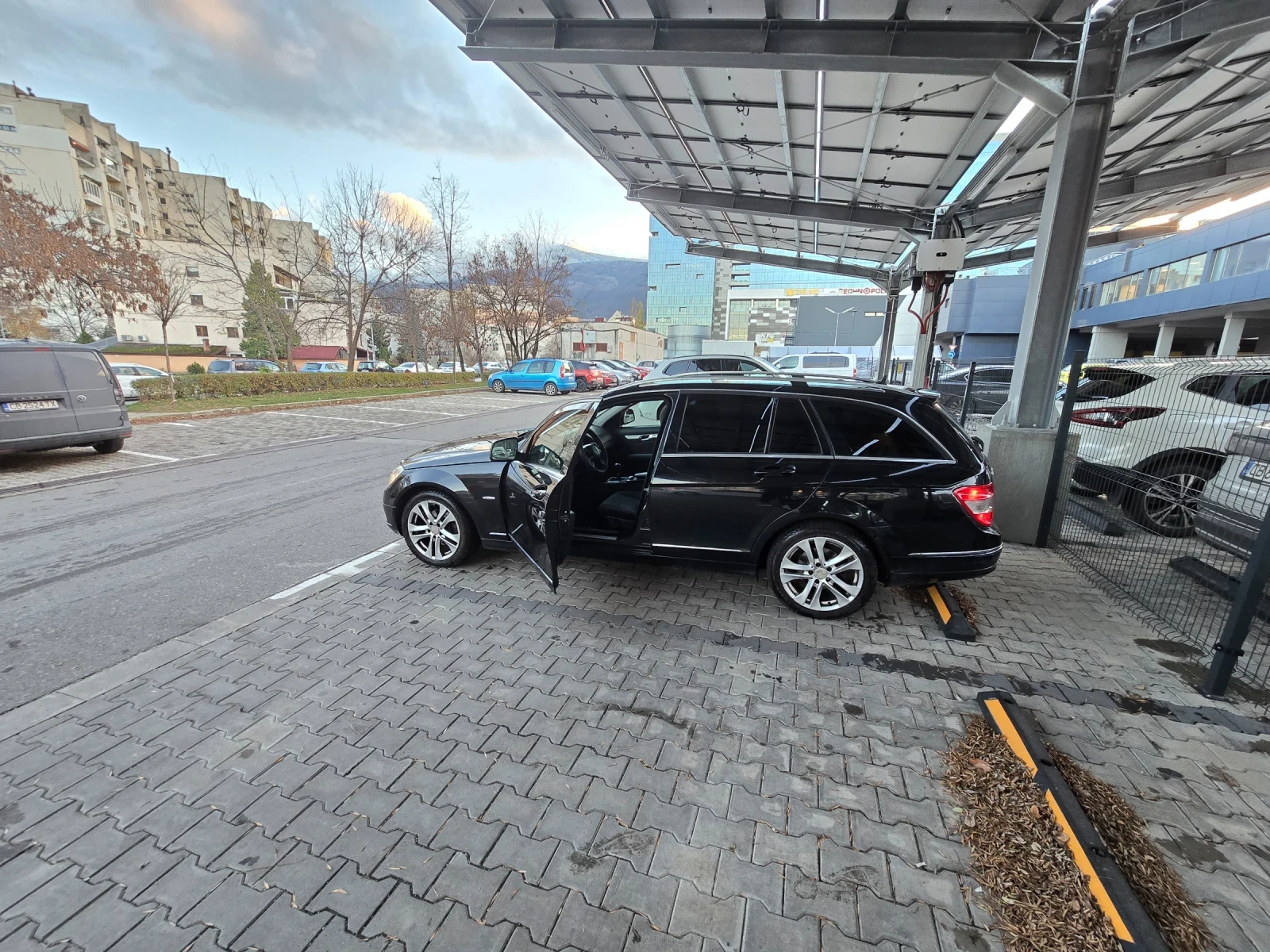 Mercedes-Benz C 200 Elegance 2.0 CDI, снимка 1