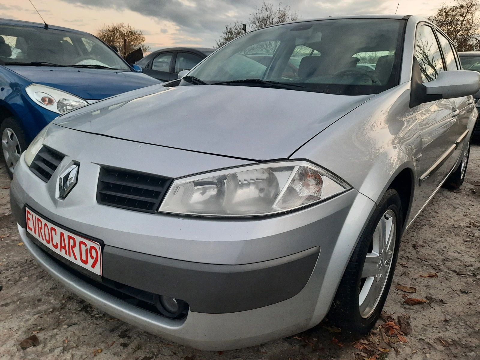 Renault Megane 1.6 Бензин КЛИМАТРОН - изображение 7