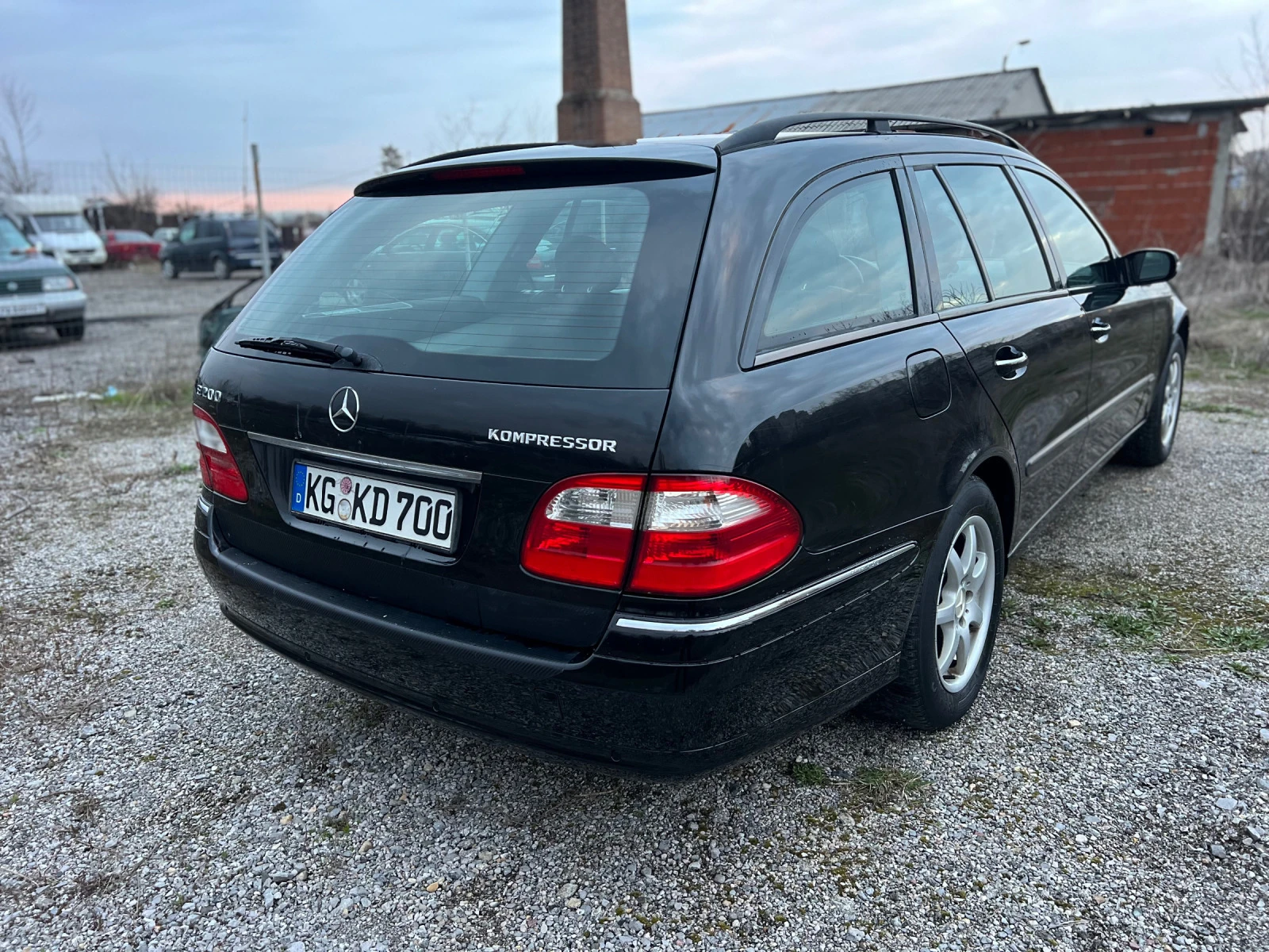 Mercedes-Benz E 200 1.8 kompressor - изображение 5