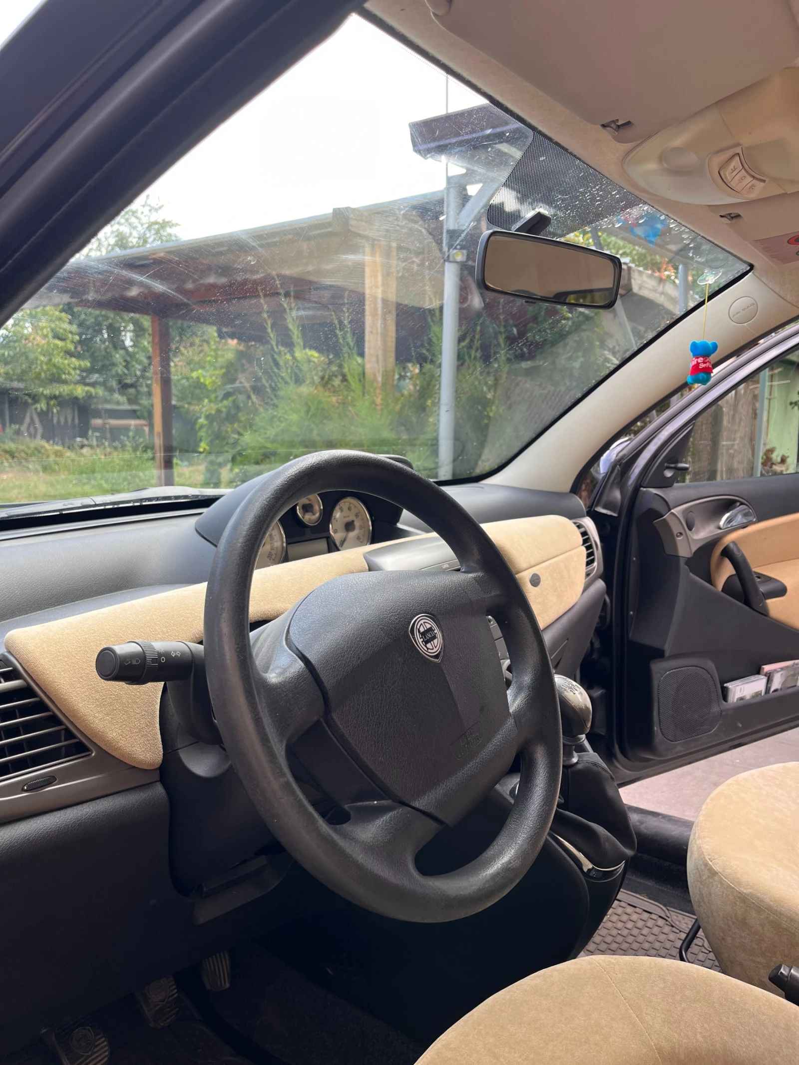 Lancia Ypsilon 1.2l - изображение 5