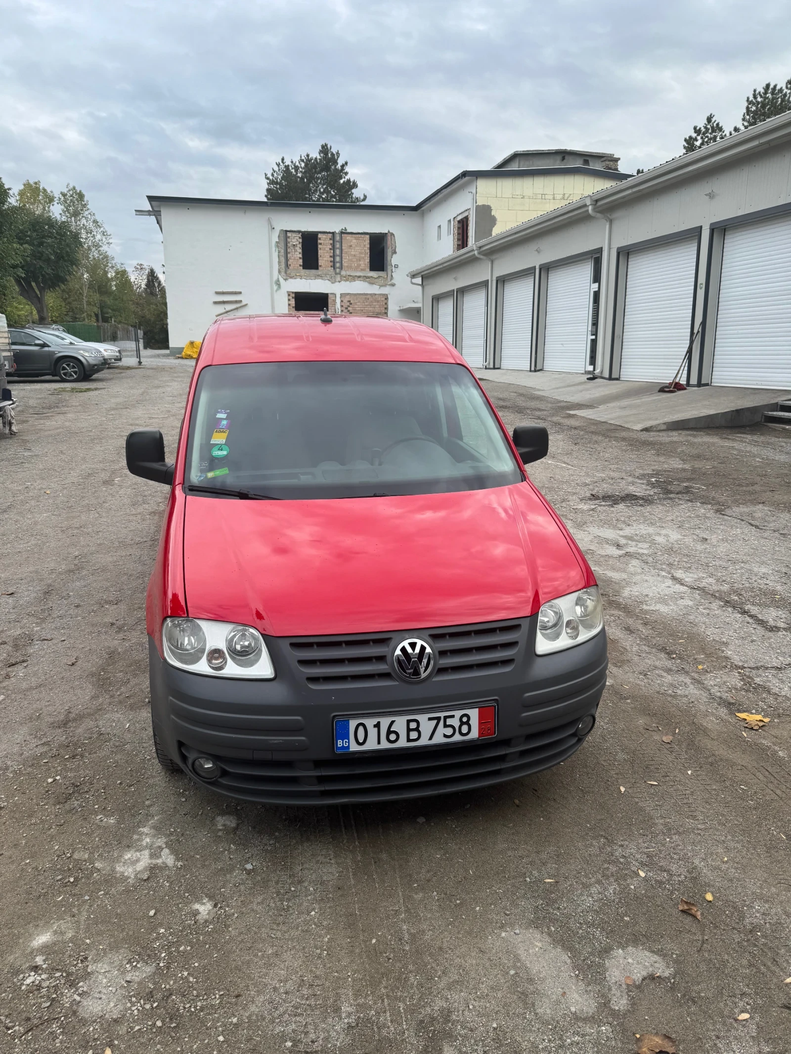 VW Caddy 2.0 - изображение 2
