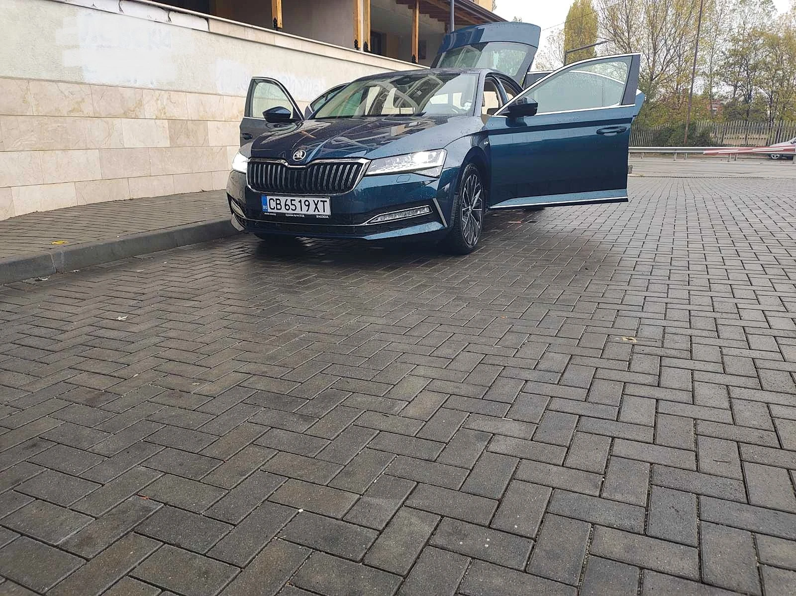 Skoda Superb L&K/4x4/MATRIX | Mobile.bg   3