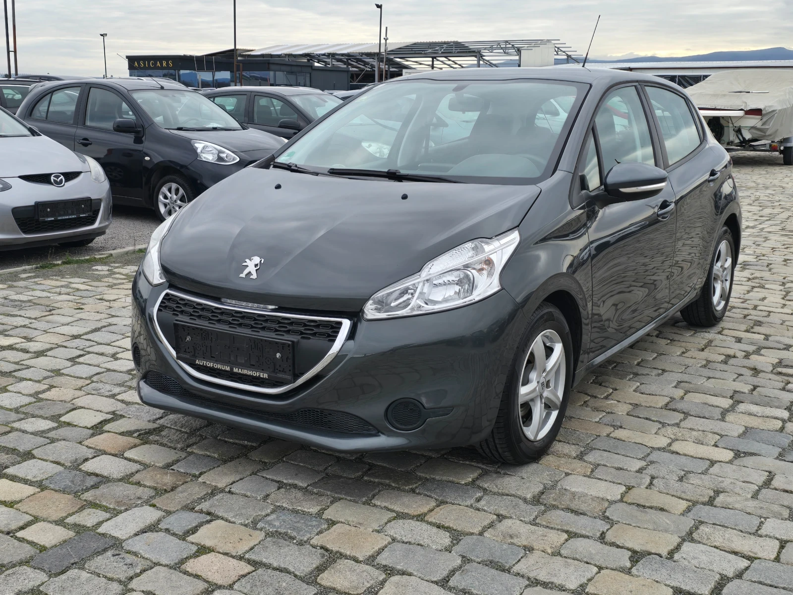 Peugeot 208 1.2i 82 103000 .  5 | Mobile.bg   1