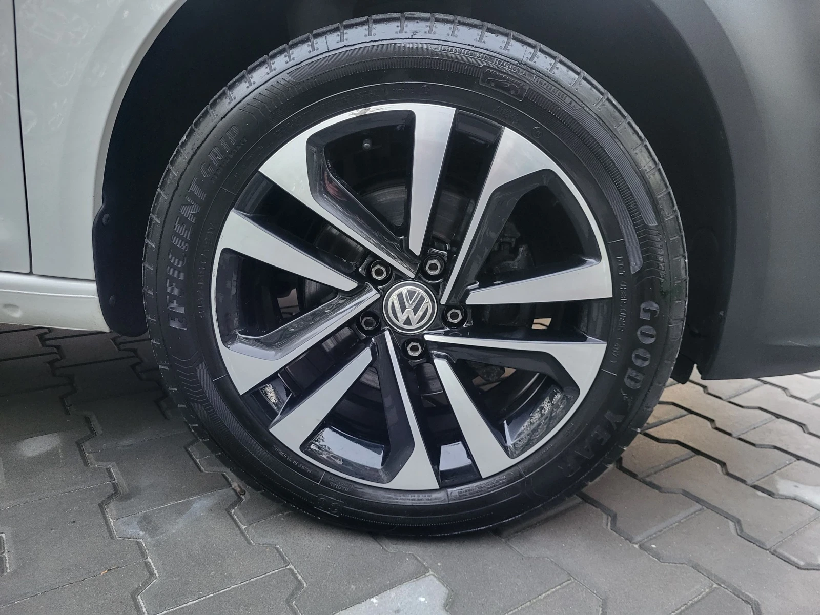 VW Caddy Maxi 2.0 TDI 102 �.� | Mobile.bg � ����������� 8