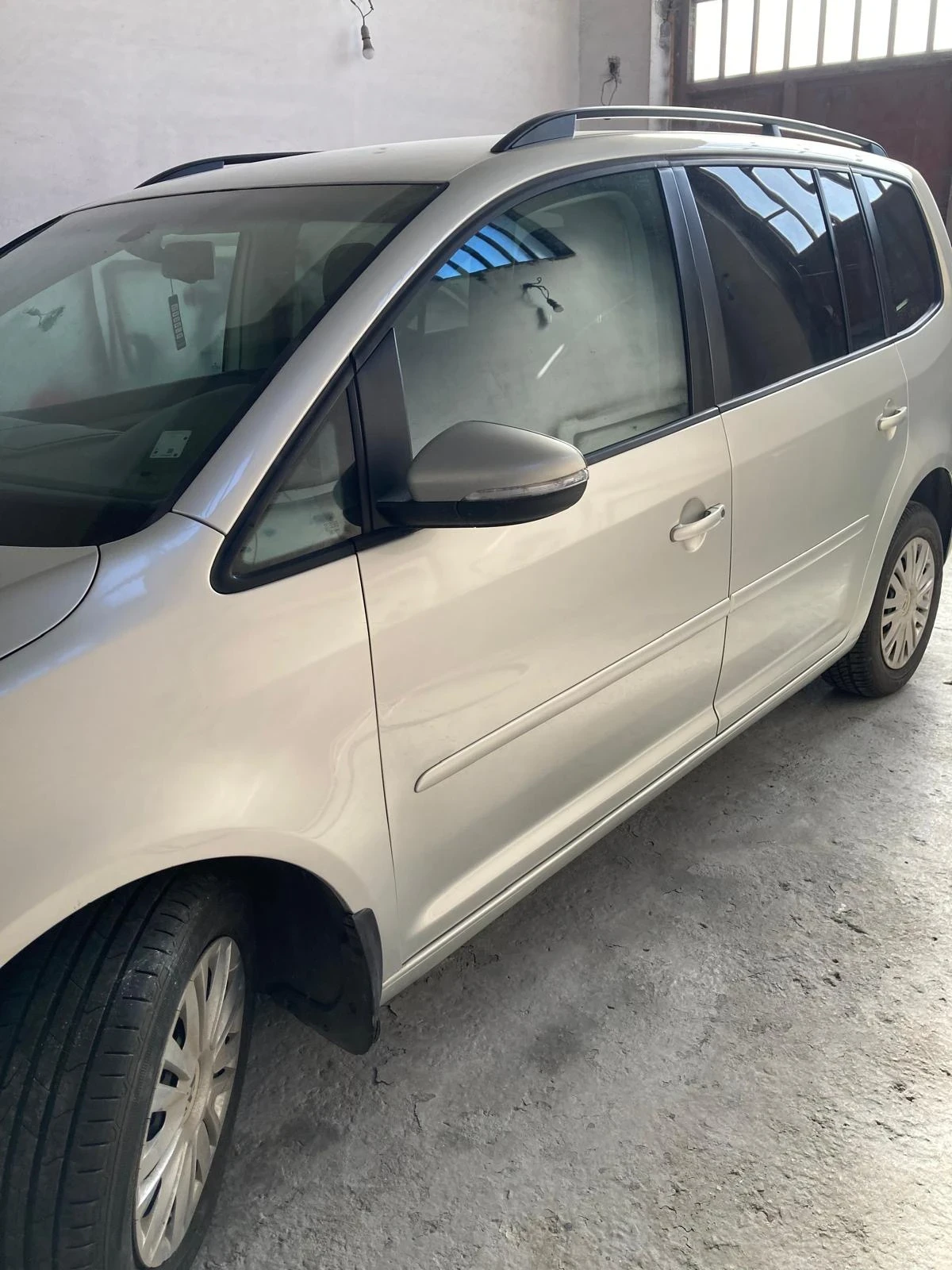 VW Touran 1.6 TDI | Mobile.bg � ����������� 4