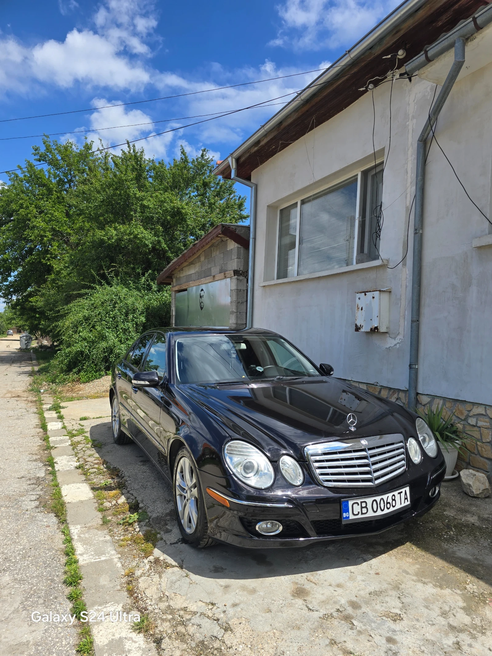 Mercedes-Benz E 320