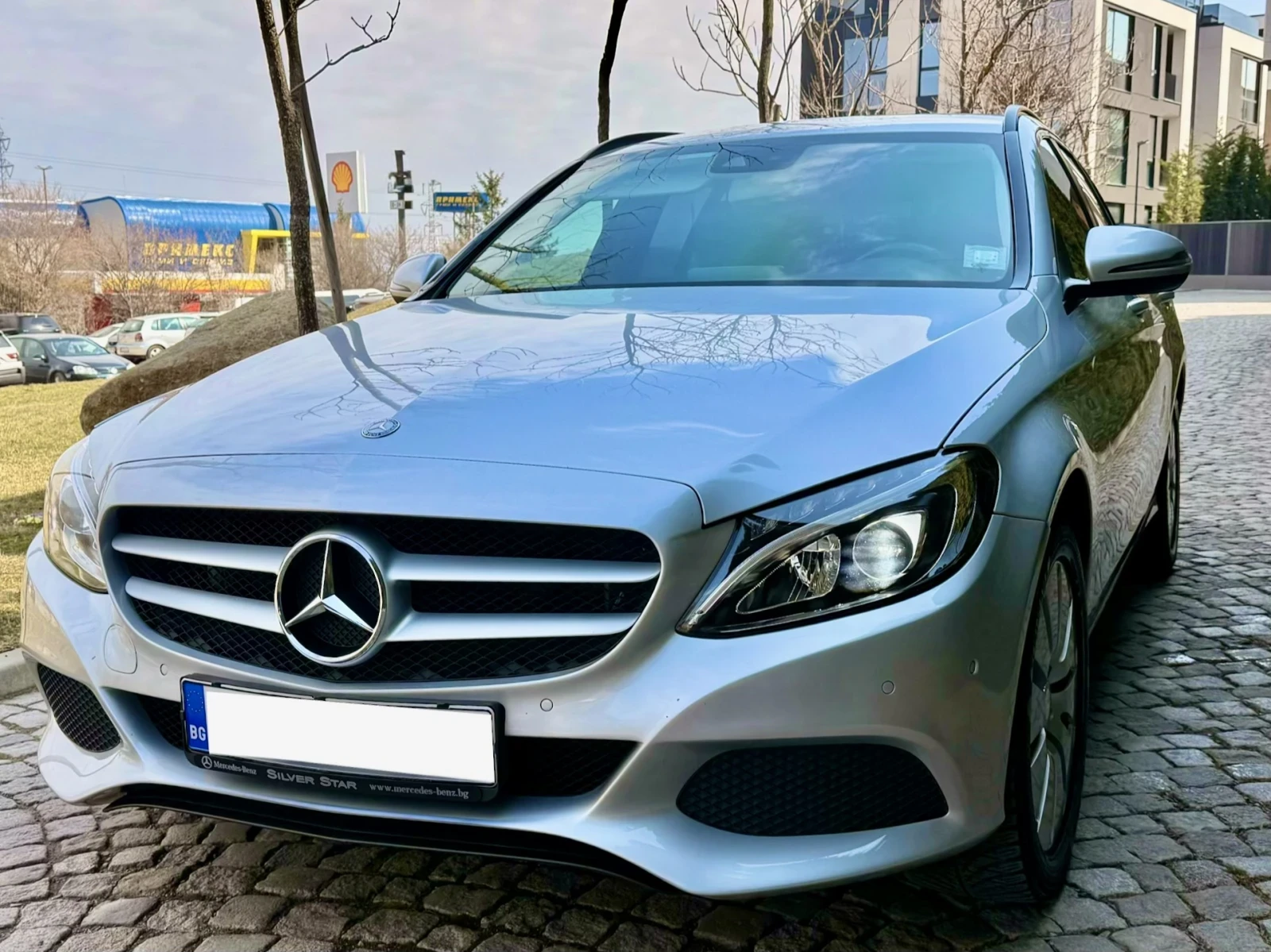 Mercedes-Benz C 250 D 4MATIC, снимка 2 - Автомобили и джипове - 53866165