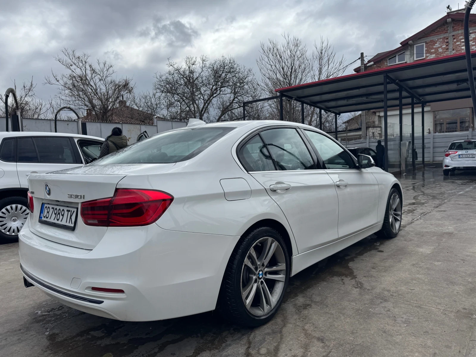 BMW 330 X-drive, снимка 6 - Автомобили и джипове - 53934595