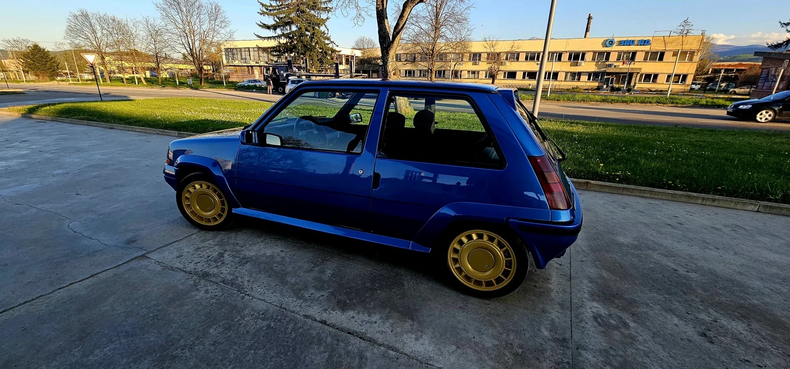 Renault 5 GTE    РЕСТАВРИРАН | УНИКАТ| , снимка 3 - Автомобили и джипове - 54239486