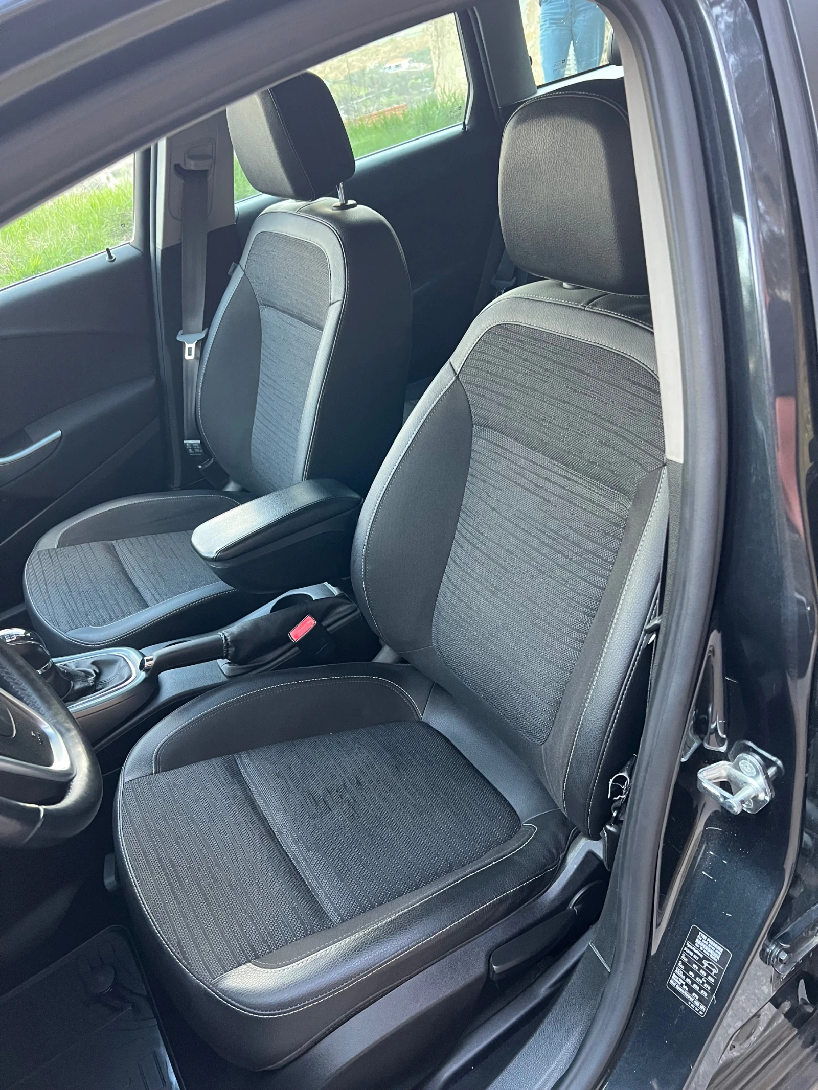 Opel Astra Sports Tourer 88хиляди километра!, снимка 12 - Автомобили и джипове - 54128905