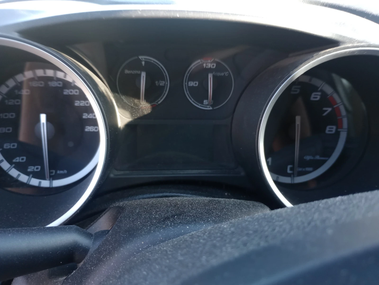 Alfa Romeo Giulietta, снимка 6 - Автомобили и джипове - 54738575
